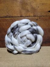 Load image into Gallery viewer, Cookies & Cream Haunui Hogget/Mulberry Silk Combed Top