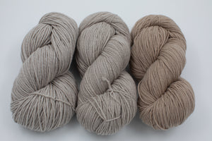 Haunui Fog DK Yarn